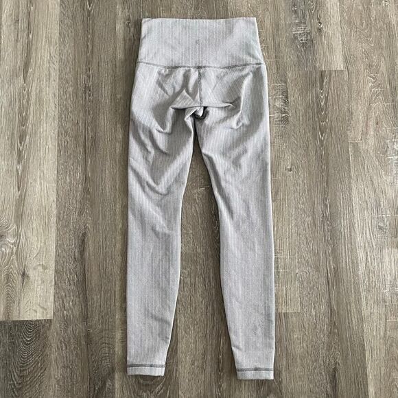 Lululemon Wunder Under Pant Legging Heathered White Slate Size: 6 - Picture 4 of 9